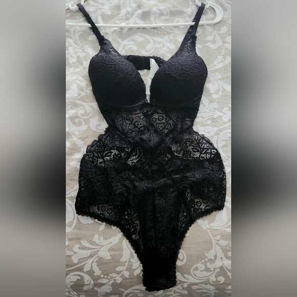 European Black Underwire Bodysuit sz 75B (small) - Picture 3 of 3